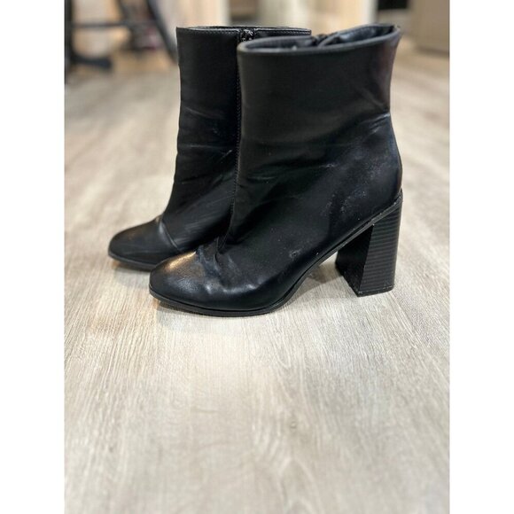 Forever 21 Black Square Toe Zip Up Ankle Booties Women's Size 9 - Picture 4 of 4
